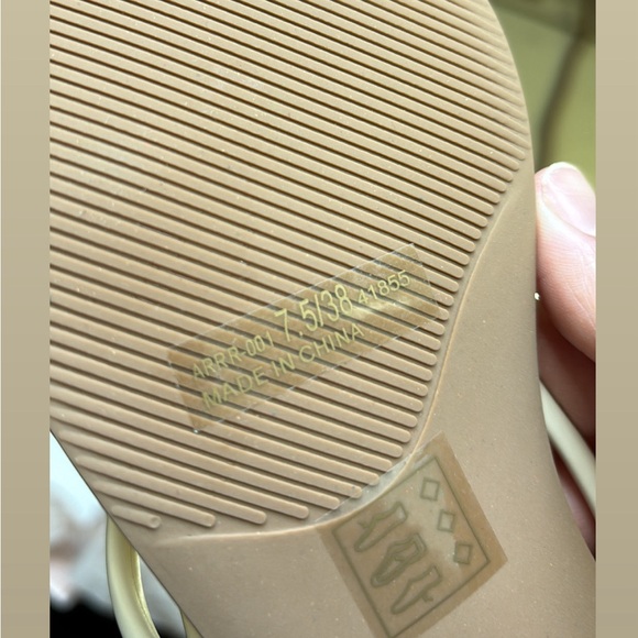 Chinese Laundry ANIELA Sandals In Color Bone - Picture 5 of 7